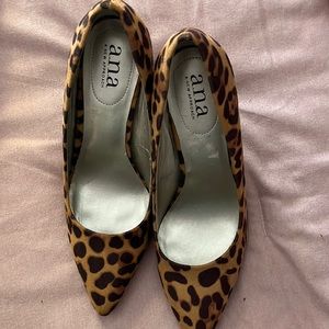 Women’s leopard shoes